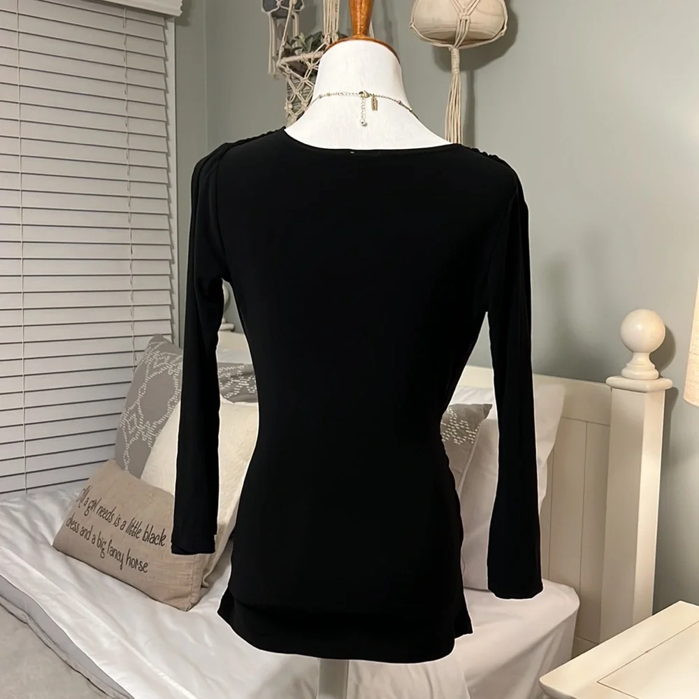 Designer Top - Picture 5 of 7